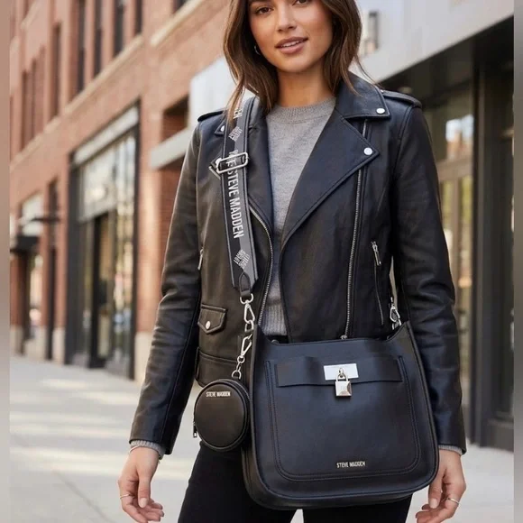 NWT- STEVE MADDEN Black Bjessi Crossbody Bag - Picture 3 of 16